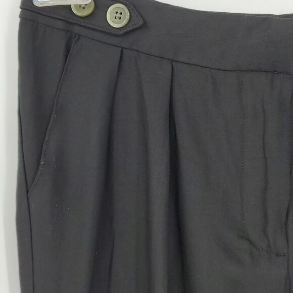 Kimchi Blue black pants, size 2. Very cute, pleats in front. With pockets. Cuffs - Picture 2 of 10